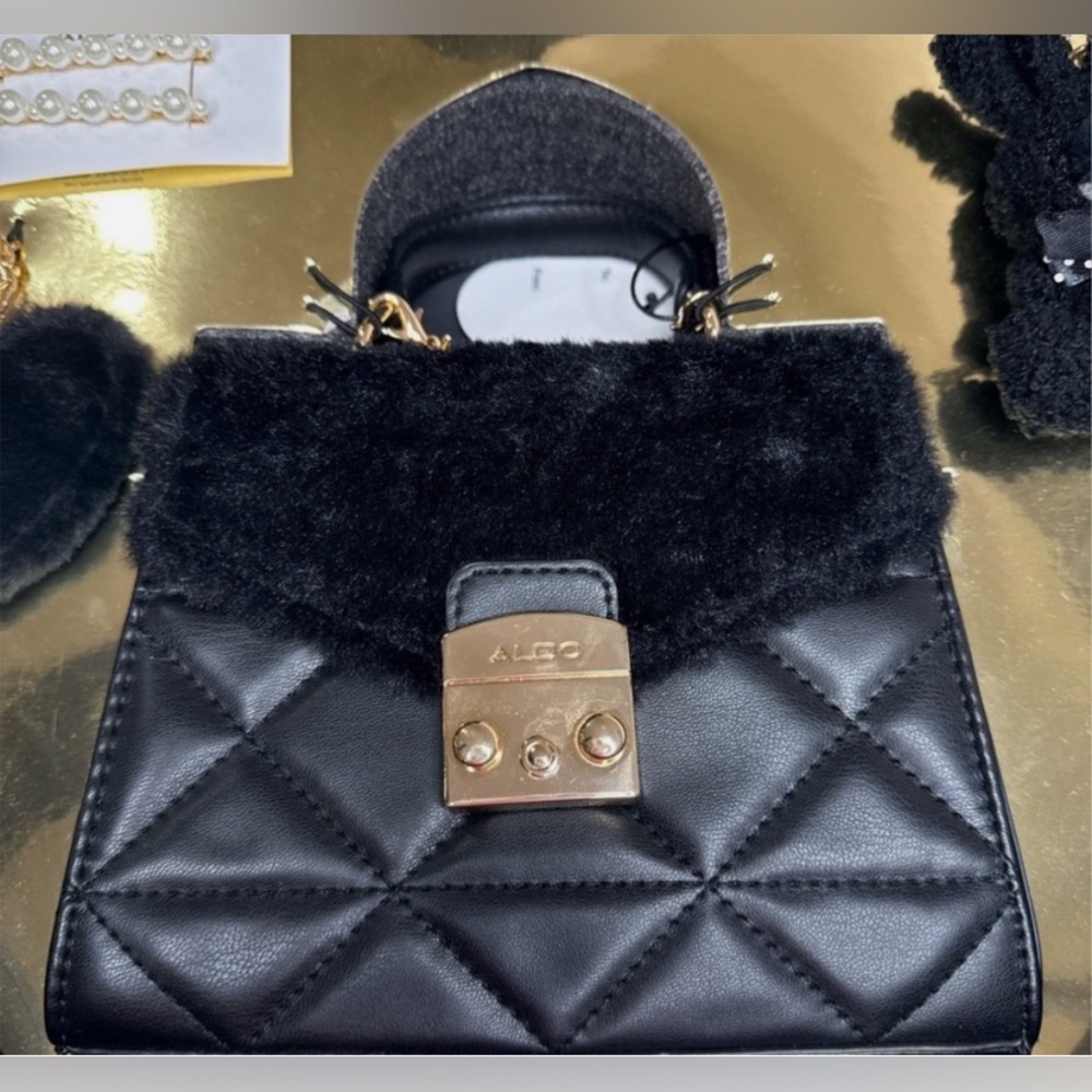 NIB ALDO Rossy Special Edition Heart Gift Set - Quilted Mini Bag & Accessories - Picture 6 of 6